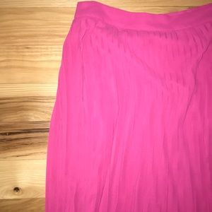 Pink Sabine maxi skirt size s NWT